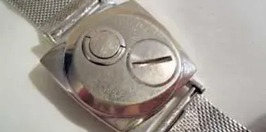 A close up of the top of a watch